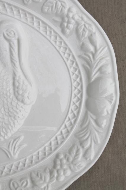plain white Thanksgiving turkey platter w/ embossed turkey antique creamware style