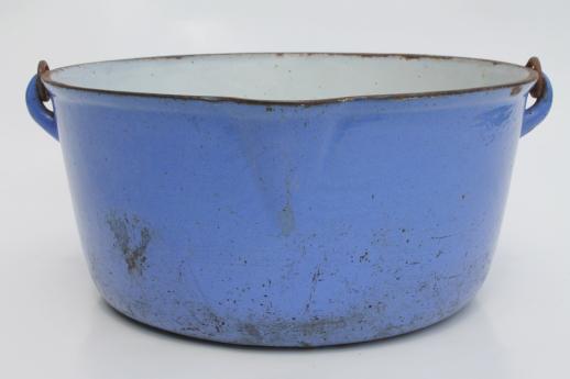 primitive old blue & white enamel cast iron pot w/ wire bail handle for campfire cooking