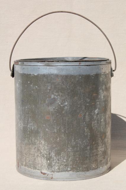 primitive vintage zinc tin bucket, old metal lunch pail w/ wire bail handle & lid