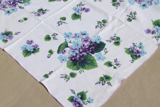 purple violets vintage printed cotton apron & kitchen tablecloth, so retro & so sweet!