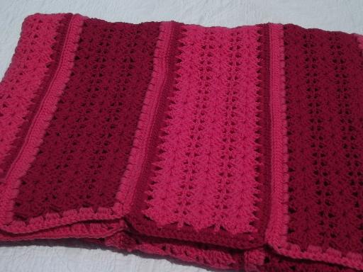raspberry ripple pink striped crochet afghan, soft acrylic, never used