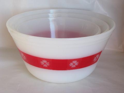 red checked tablecloth print Federal glass bowls nest, Country Kitchen