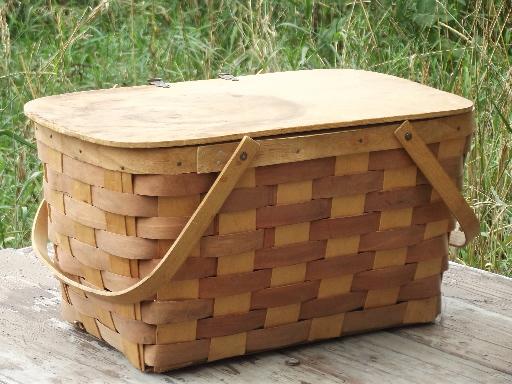 retro 50s 60s vintage picnic hamper, splint basket w/ wood lid