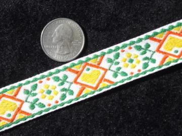 retro 70s vintage embroidered flowers trim, wide woven sewing braid