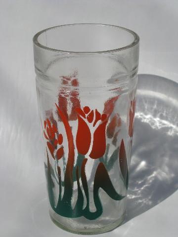 https://laurelleaffarm.com/item-photos/retro-vintage-1950s-kitchen-jelly-glasses-tumblers-set-red-tulips-Laurel-Leaf-Farm-item-no-n318100-2.jpg