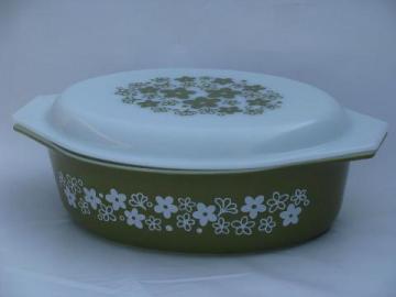 retro vintage crazy daisy Pyrex glass casserole w/ lid, green daisies