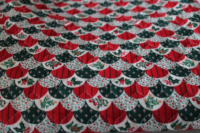 reversible prints cotton fabric quilted poly fill, Christmas red & green print