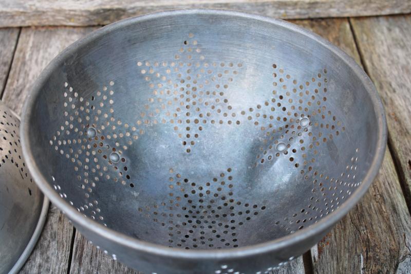 rustic farmhouse vintage metal colander bowls, star pattern strainer baskets 