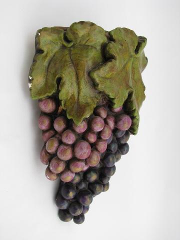 rustic french country bunch of grapes vintage chalkware wall pocket
