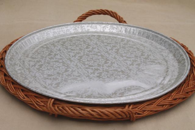 rustic natural wicker basket tray, serving tray w/ handles, holds a large deli platter or pizza