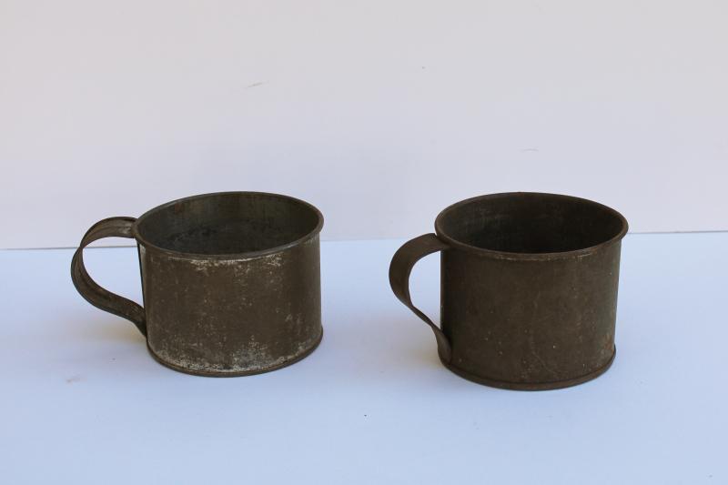 rustic primitive antique tin cups, old metal mugs early 1900s vintage