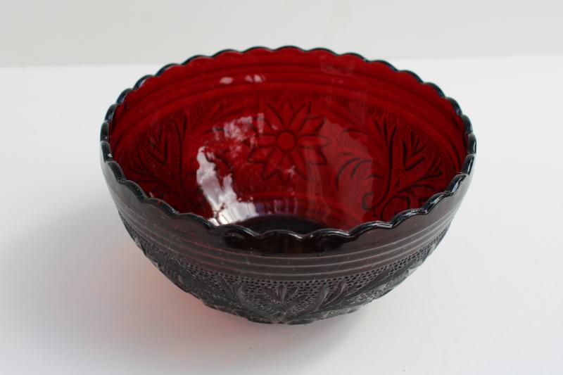 sandwich pattern glass royal ruby red glass scalloped bowl, vintage Anchor Hocking