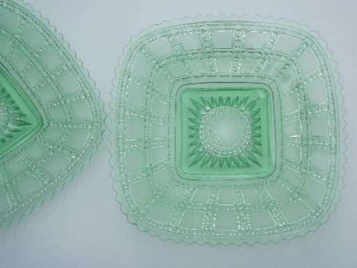 set of 6 Imperial beaded block  glass plates, vintage green depression glass 