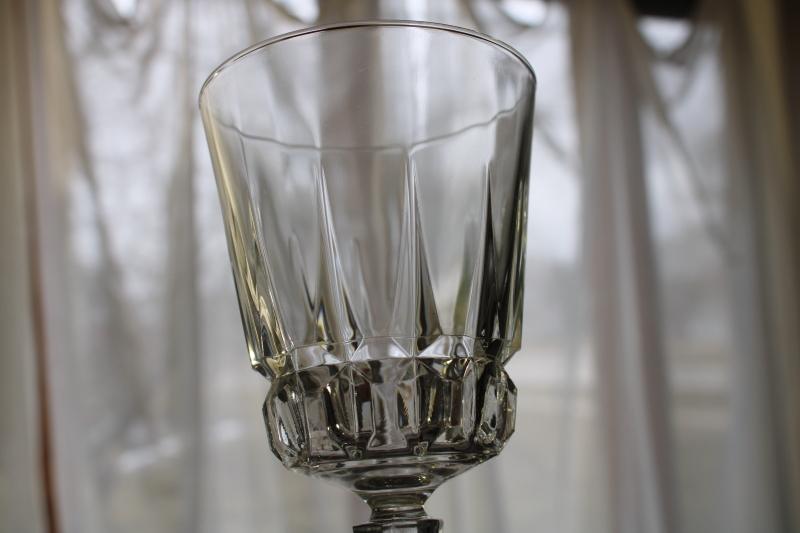 set of 8 Lady Victoria / Chantelle pattern water goblets wine glasses vintage Cristal dArques