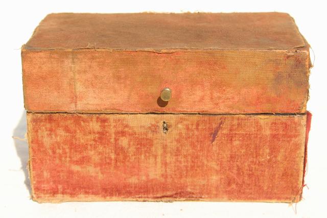 shabby antique vintage velvet box or traveling case for bottles or writing instruments