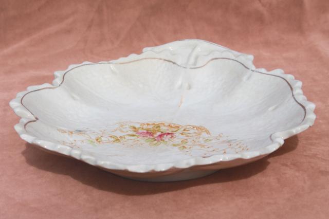 shabby lovely old leaf shape china bowls, late 1800s early 1900s vintage American china