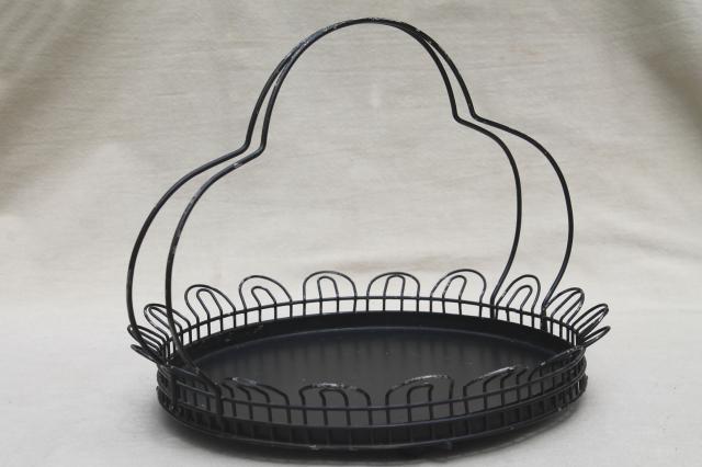 shabby pretty vintage wire basket plate carrier, round tray w/ old black paint
