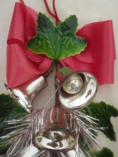 silver bells vintage Christmas wall art ornament, holiday door decoration