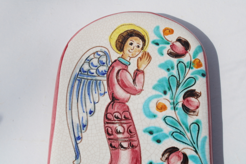 small ceramic wall plaque w/ angel, vintage Italy hand painted folk art pottery