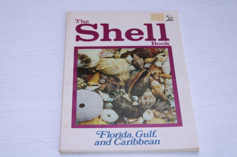 small pocket guide book of seashells, shells of Florida, the Gulf  Caribbean
