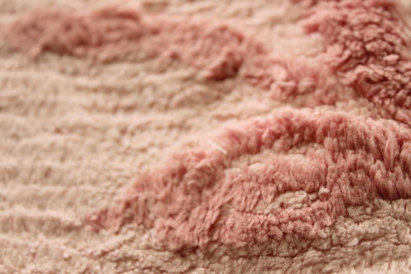 so soft vintage cotton chenille bath mat or bedside rug, retro rose pink!