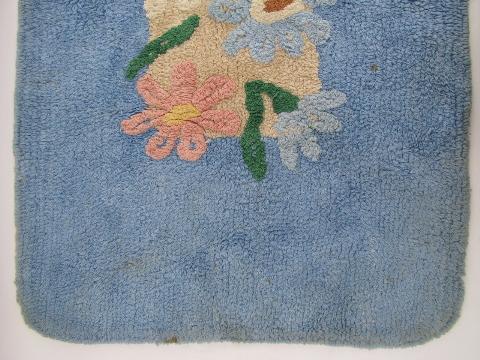 soft cotton chenille, vintage throw rug w/ flowers on blue