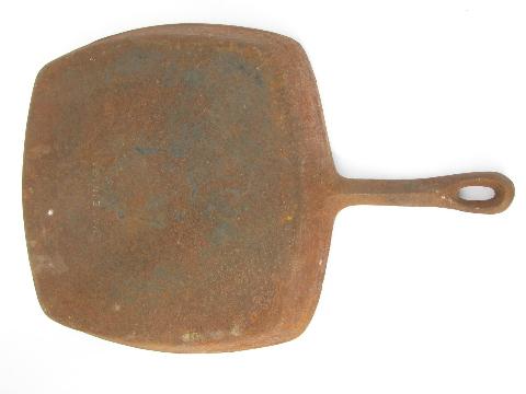 square shape vintage cast iron pan, old iron cookware for kitchen or camp