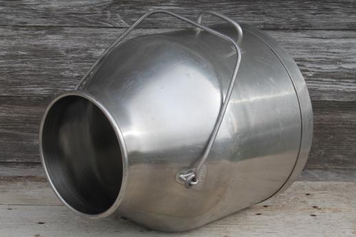 stainless steel milking machine bucket, 5 gallon pail vintage DeLaval milker kettle