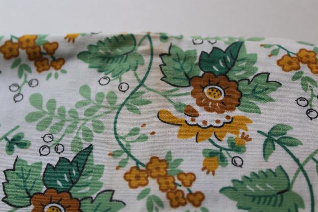sunflowers print vintage 36 wide cotton fabric, 4 yards 1950s material