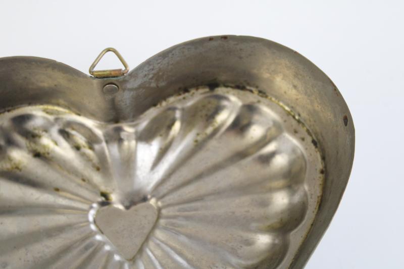 tarnished vintage copper heart mold, french farmhouse style wall hanging valentine decor