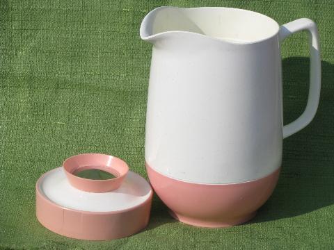 https://laurelleaffarm.com/item-photos/thermoware-vintage-Vacron-insulated-plastic-pitcher-50s-pink-white-Laurel-Leaf-Farm-item-no-b817113-2.jpg