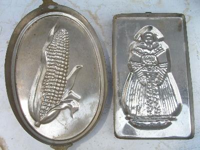tinned copper kitchen molds, large lot, rooster etc.