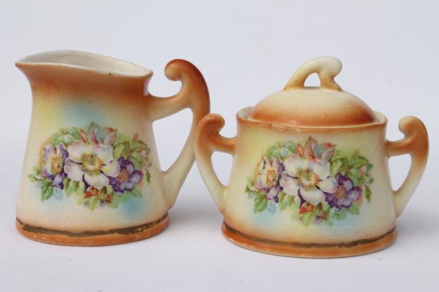 tiny old cottage style tea pot set, vintage Czechoslovakia china teapot, cream & sugar