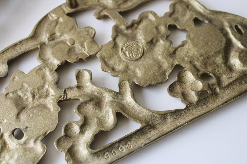 two part round brass trivet, Harvin solid brass Virginia Metalcrafters vintage