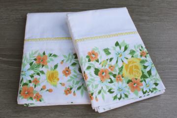 unused vintage cotton pillowcases Springmaid percale, retro flowered print border