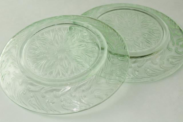 uranium glow green depression glass, vintage US Glass scroll pattern plates