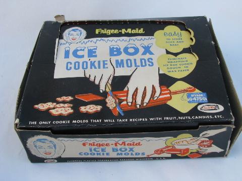 vintage 1950s plastic refrigerator cookie molds, cookie press, cake decorator, for holiday baking