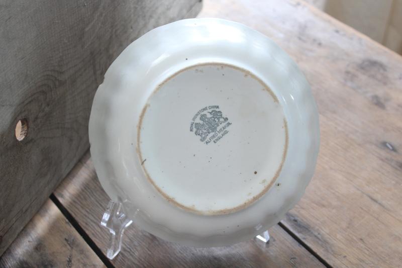 vintage Alfred Meakin Royal Ironstone china bowl w/ fluted ladyfinger shape