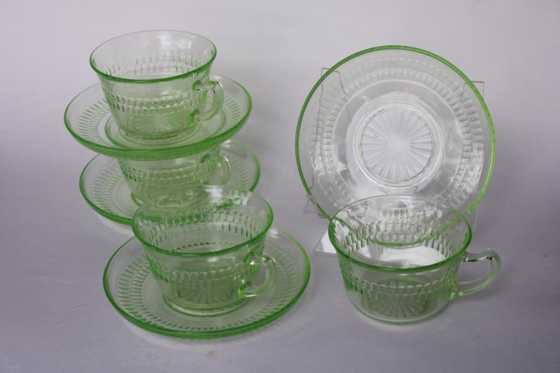 vintage Anchor Hocking depression glass cups & saucers Roulette vaseline green uranium glass