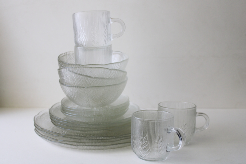 vintage Arcoroc glassware, country wheat clear glass dinnerware set