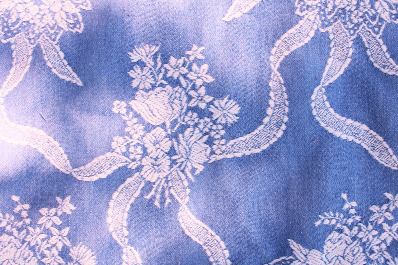 vintage Bates woven cotton jacquard bedspread, blue  white bridal bouquet floral