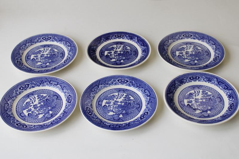 vintage Blue Willow china bread & butter plates, small dessert plates set