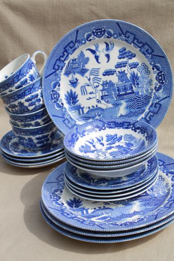 vintage Japanese Blue Willow dishes 4 pc