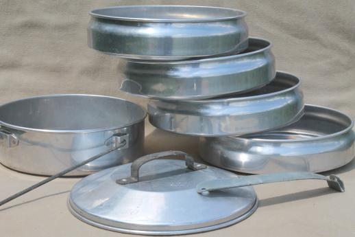 vintage Buckeye aluminum picnic pack tiffin stacking camp set pans, camping cookware