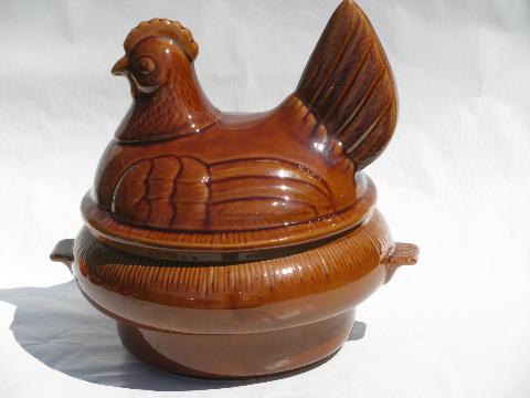 vintage California pottery hen on nest casserole w/copper warming stand