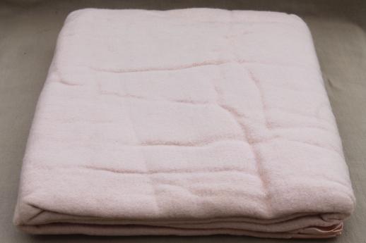 vintage Cannon label blanket, rose-buff plush bed blanket w/ satin binding