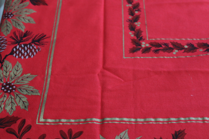 vintage Christmas print cotton tablecloth, red w/ poinsettias in metallic gold