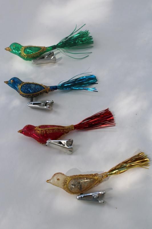 vintage Christmas tree ornaments, clip on hard plastic birds w/ tinsel tails