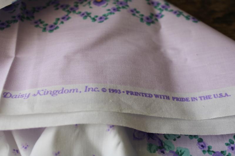 vintage Daisy Kingdom violet print cotton fabric, purple violets double border print
