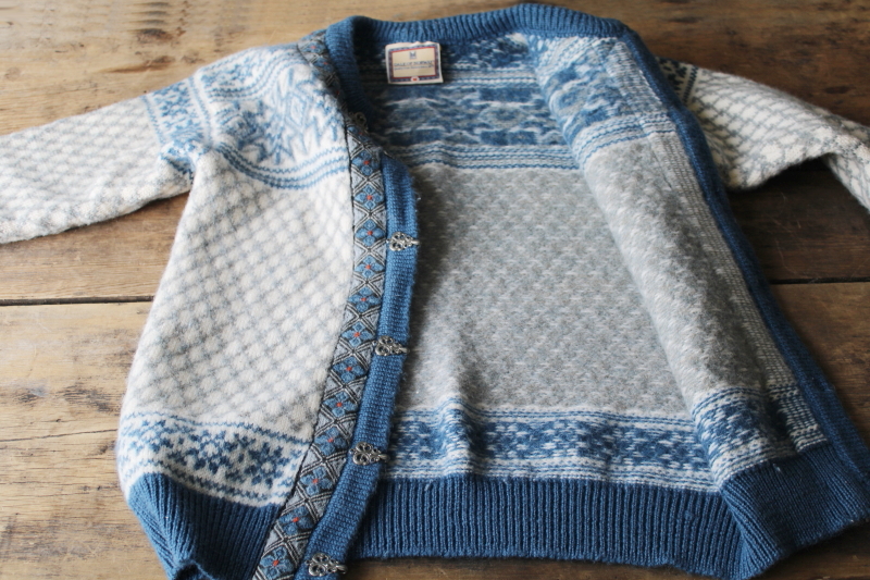 vintage Dale of Norway hand knit wool sweater w/ pewter clasps, Scandinavian fair isle knitting